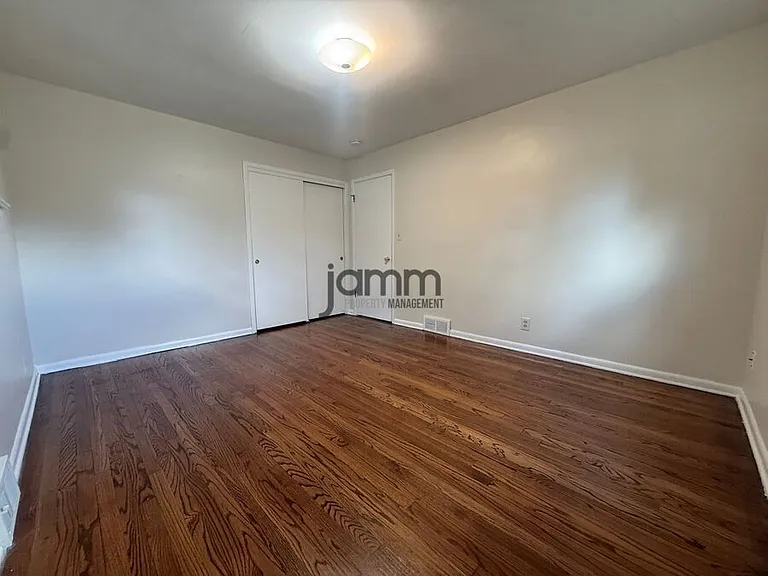 24113 E Silsby Rd — Photo 14