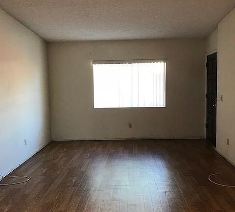 3rd image of 2866 N Sparkman Blvd