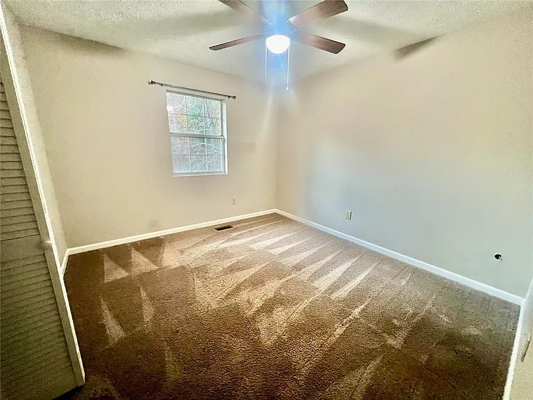3459 Leisure Ln — Photo 7
