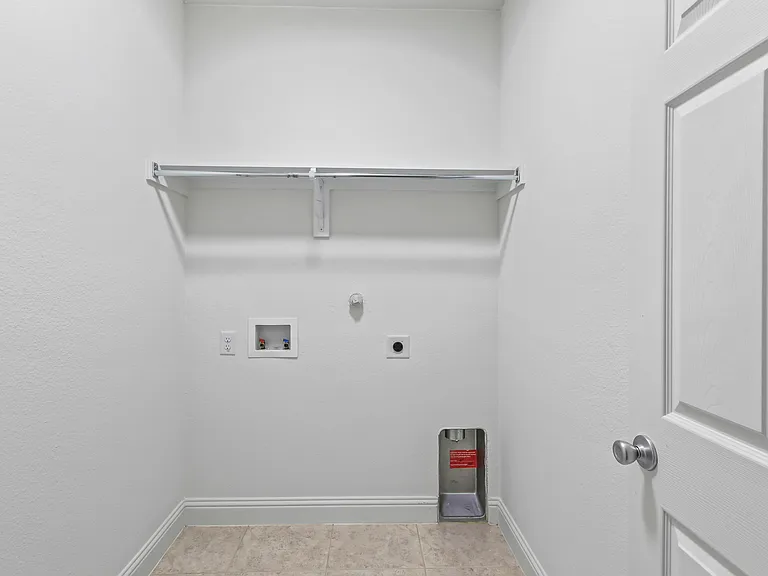 4424 Overbrook Dr — Photo 30