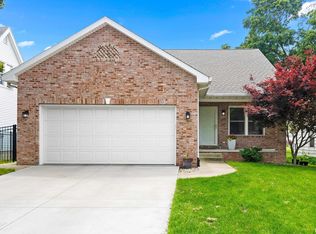 112 N Maple Ave, Morton, IL 61550