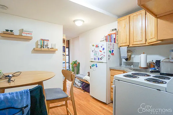 Rented by City Connections Realty | media 23