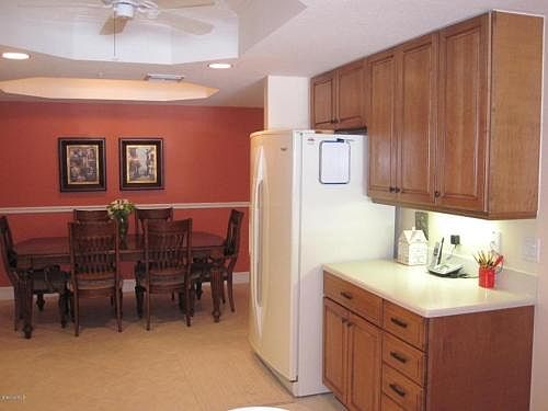 3rd image of 5 Indian River Ave APT 602