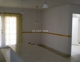 5th image of 6945 Marseilles Cir