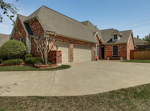 2nd image of 1000 Marisa Ln