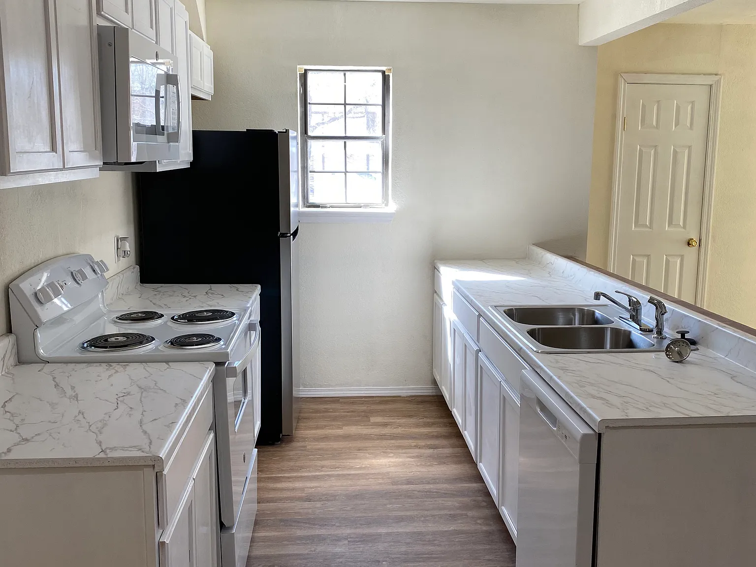 6512 S Memorial Dr — Photo 4