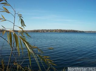 3465 Warner Ln, Mound, MN 55364