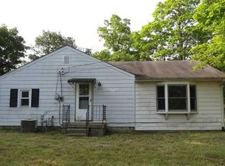 1289 W Country Club Dr, New Castle, IN 47362