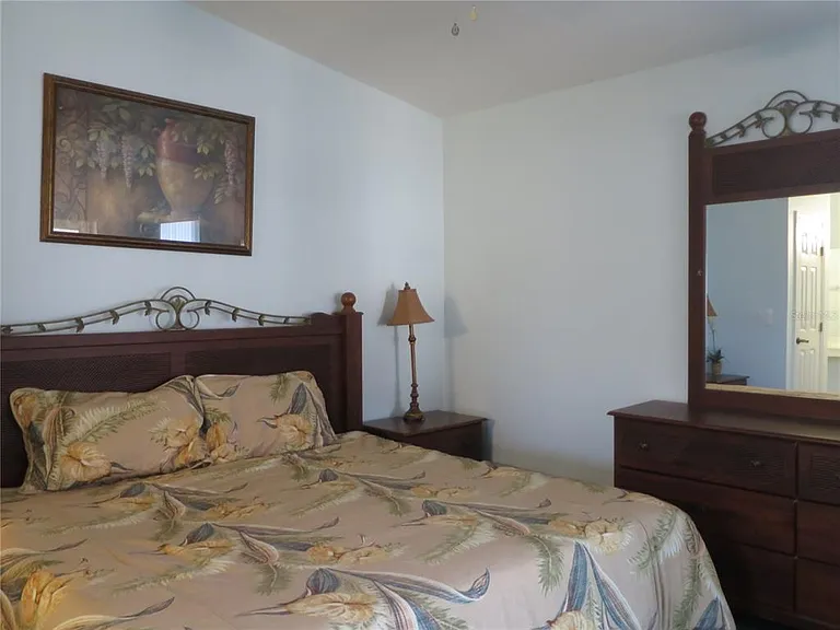 2806 Club Cortile Cir #B — Photo 28