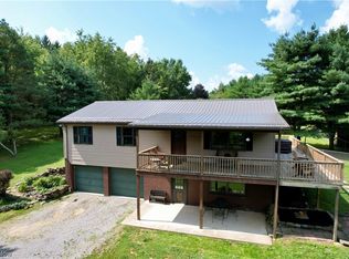 8432 Carroll St SE, Amsterdam, OH 43903