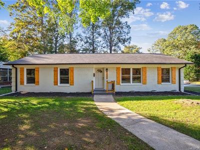 3555 Woodleaf Rd, Charlotte, NC, 28205