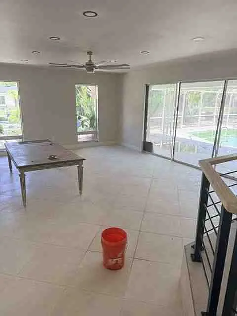 4 bed, 3074 sqft, $17,500 — Photo 2