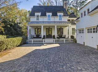 82 Wood Pl, Roswell, GA 30075