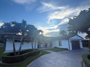 6860 Miami Lakes Dr, Miami Lakes, FL 33014