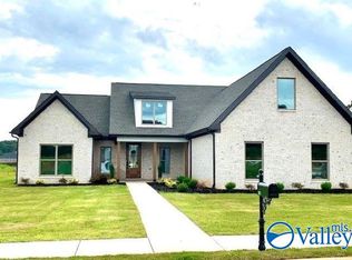 3023 Cane Xing, Decatur, AL 35603