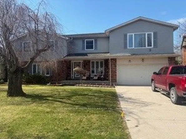 25 Spring Pl, Chatham Kent, ON N7L 4N8