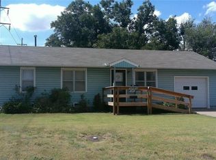 1302 N 17th St, Enid, OK 73701