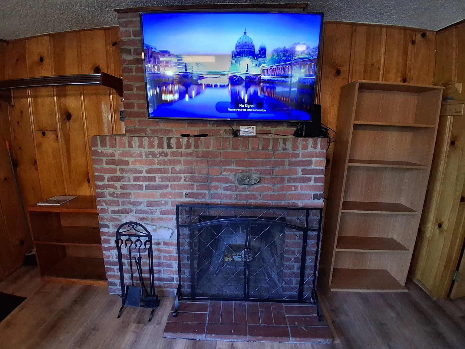 1 bed, 425 sqft, $1,900 — Photo 4