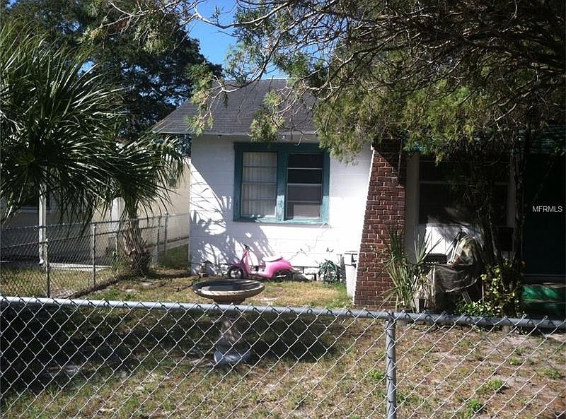 2nd image of 2401 33rd St S