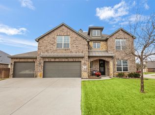 5601 Cornelia Ct, Midlothian, TX 76065