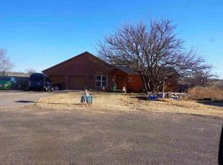 323 Clubhouse Dr, Borger, TX 79007
