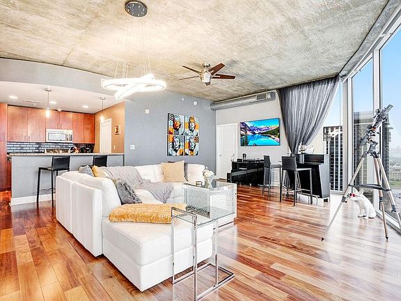 2nd image of 155 Court Ave #2216
