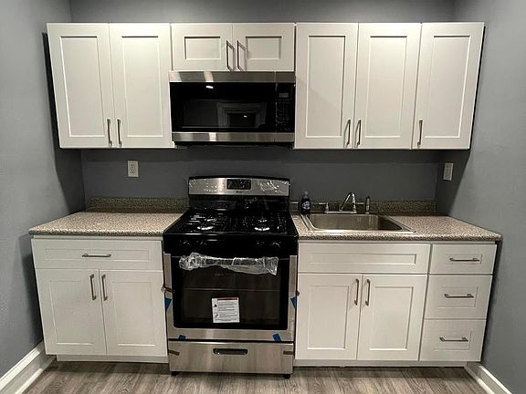 4th image of 4204 Meridian St Floor 2