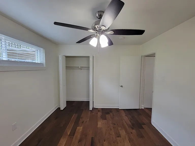 10212 Iron Mill Rd — Photo 18