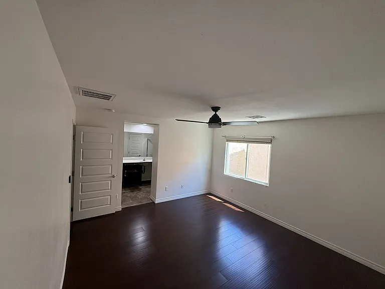 9385 Hilgard Ave — Photo 6