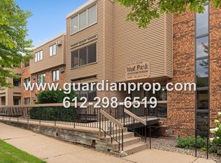 1034 Cleveland Ave S APT 304, Saint Paul, MN 55116