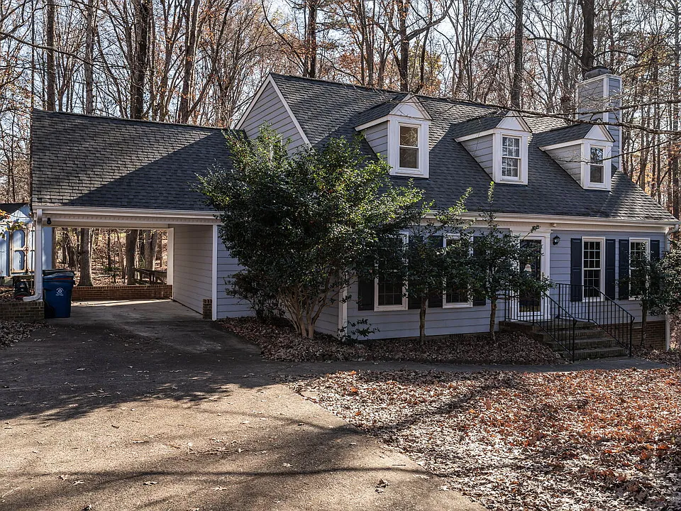 804 Clarion Dr