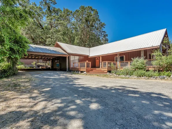 720 Pelletreau Ridge Rd, Hyampom, CA 96046