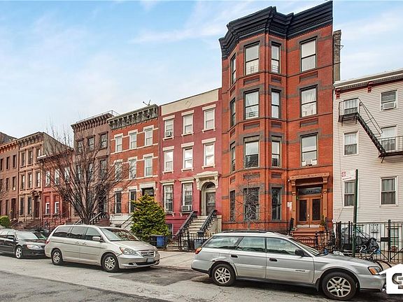 5th image of 133A Quincy St