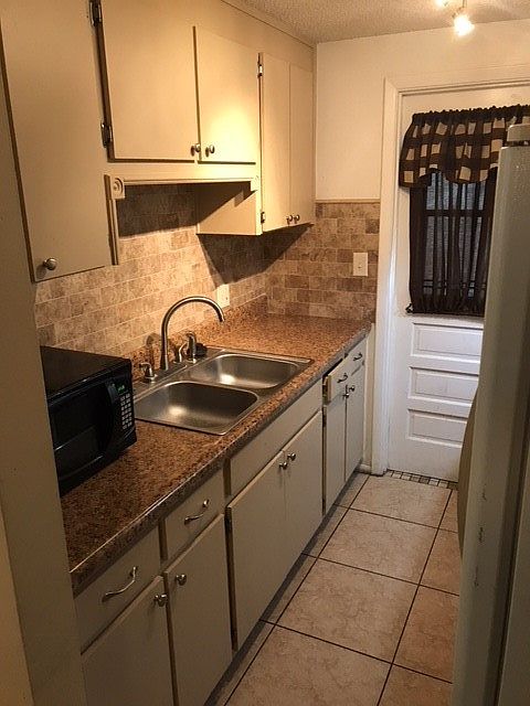 Kitchen recently updated 