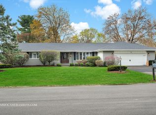 218 Pleasure Dr, Yorkville, IL 60560