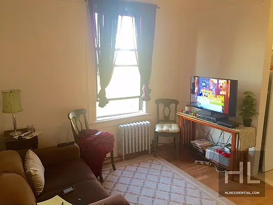 Rented by Highline Residential | media 12