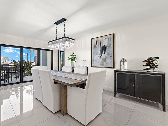 2nd image of 665 SE 21st Avenue #104