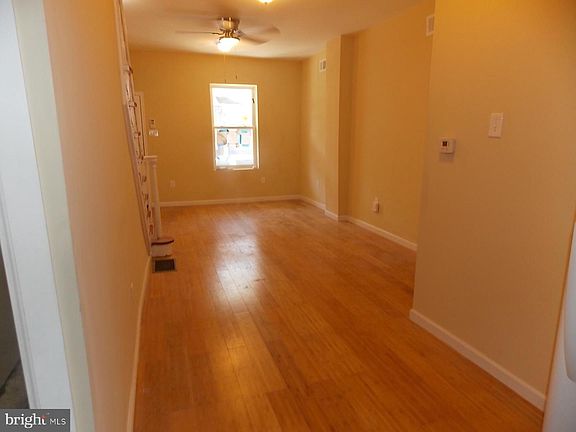 5th image of 5011 Reno St