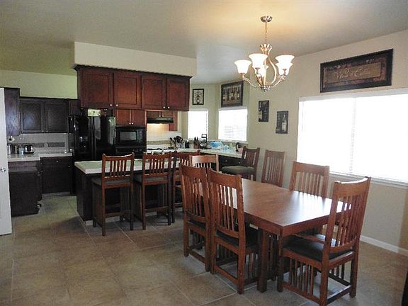 4th image of 2842 E Shea Dr