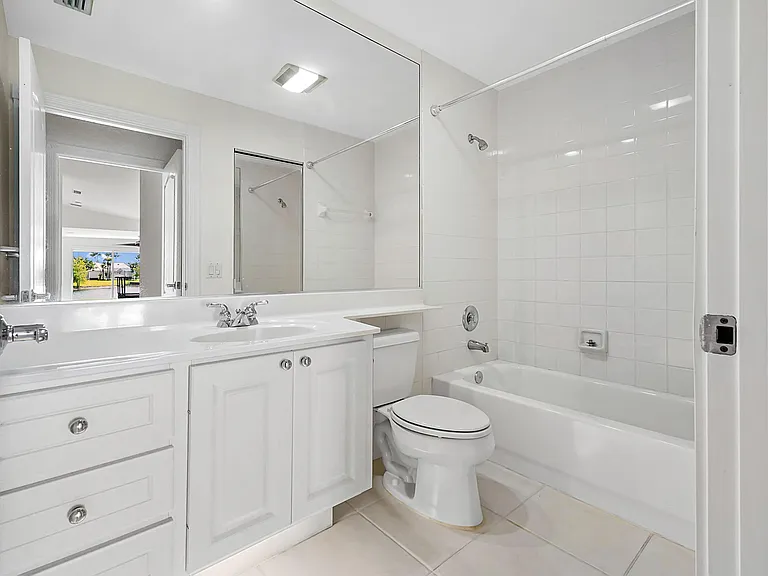 8270 Eleuthera Ln — Photo 13