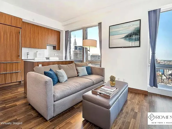 400 5th Ave APT 45B, New York, NY 10018