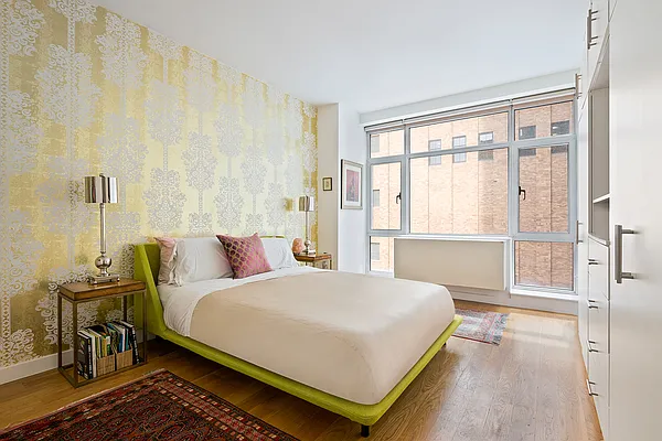 Sold by Compass | media 2