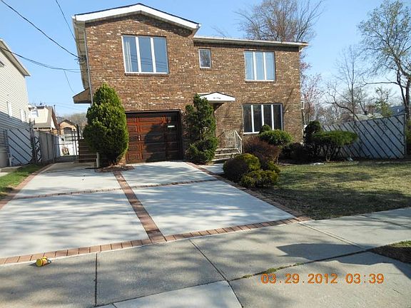 2nd image of 260 Ionia Ave