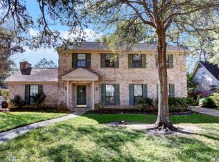 10519 Creektree Dr, Houston, TX 77070