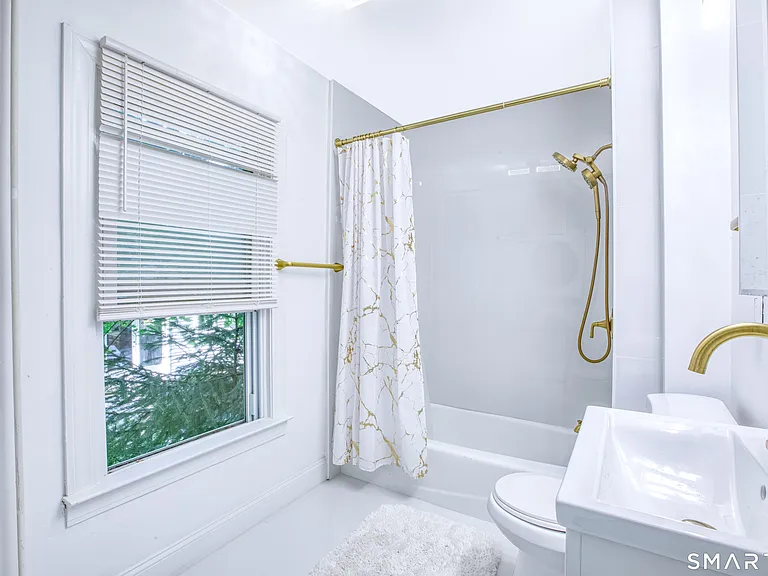 115 Wilton Rd #1 — Photo 12