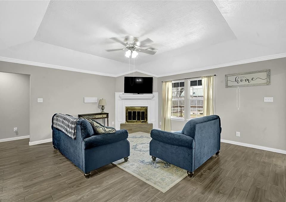 1st image of 3212 Acorn Cir