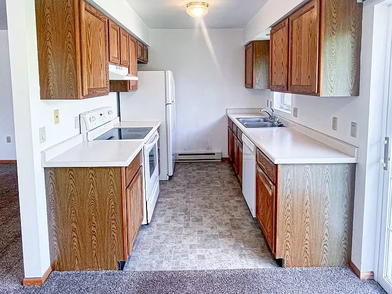 826 N Thompson Dr #4 — Photo 17