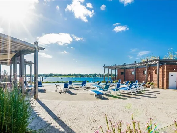 341 Thames St Unit 209, Bristol, RI 02809