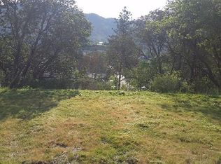 2261 SE Elderberry Ln, Grants Pass, OR