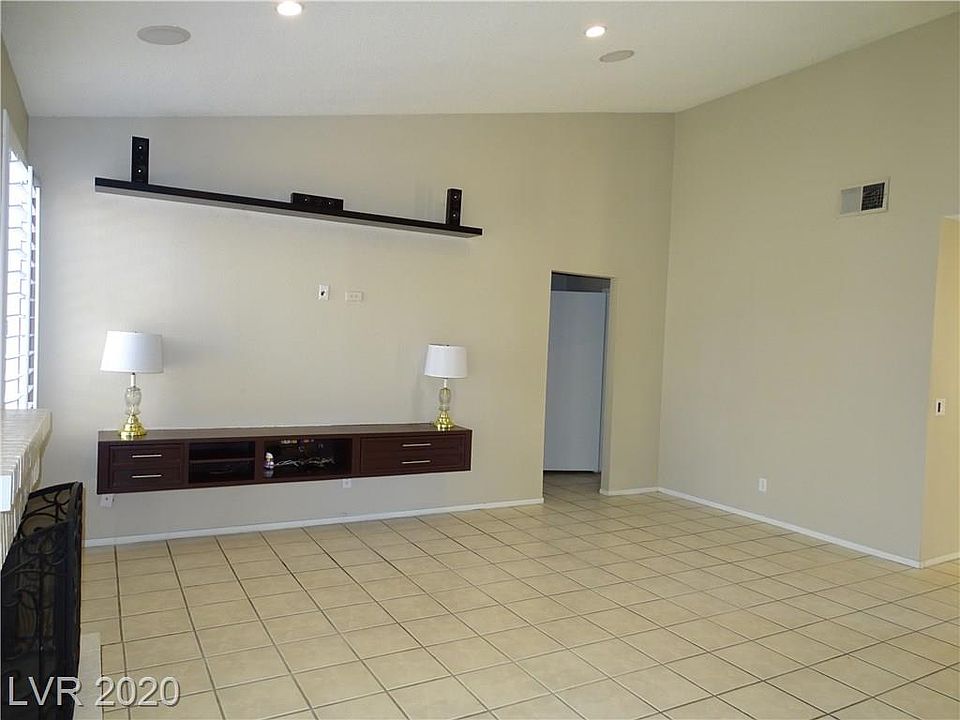 1st image of 1446 Harmony Hill Dr